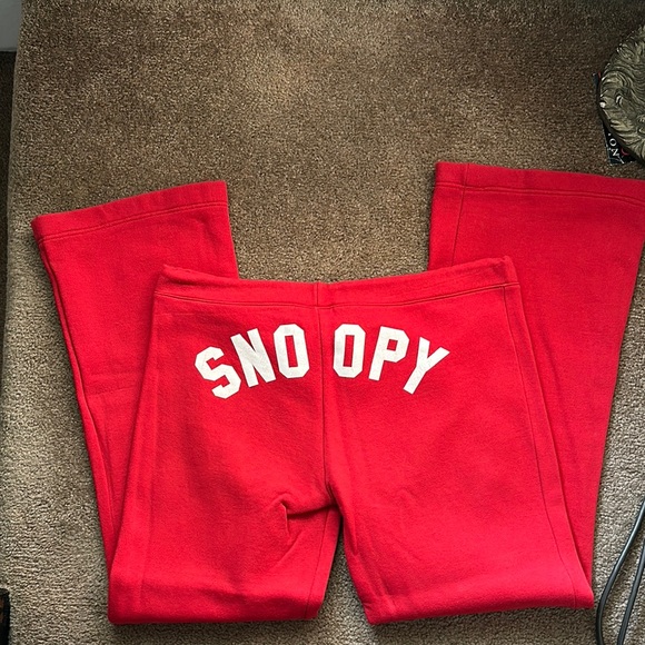 Red Snoopy Hoodie & Matching Pants - Picture 9 of 10